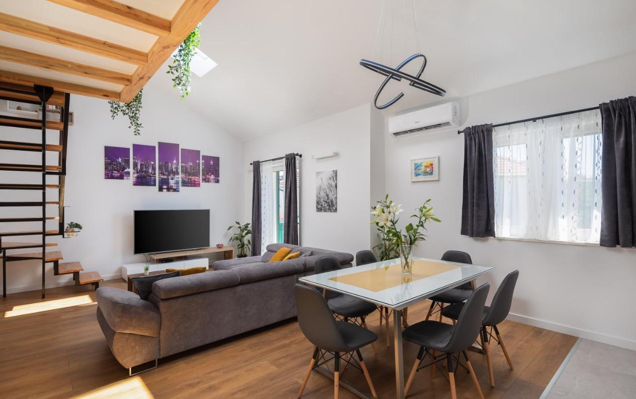 Metily Apartment Сплит Екстериор снимка