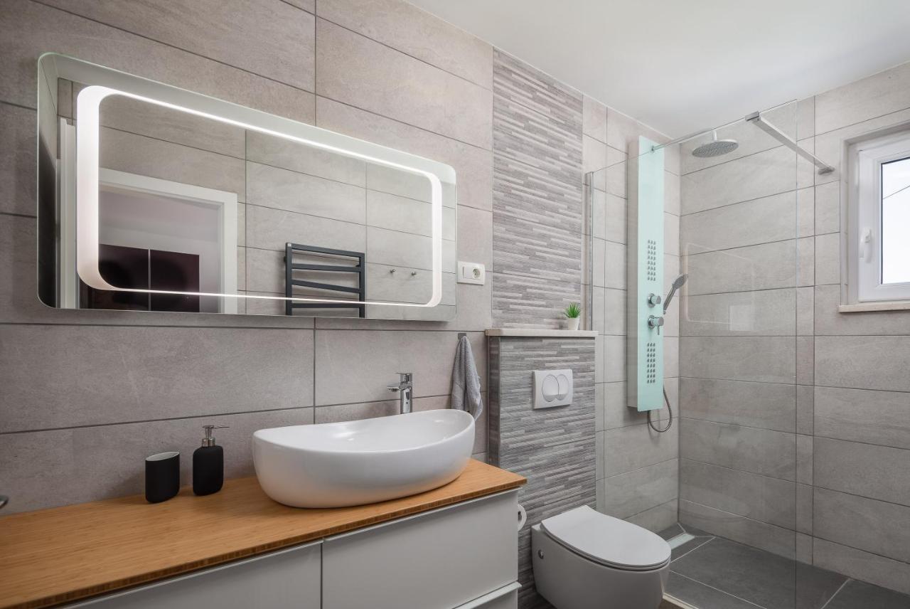 Metily Apartment Сплит Екстериор снимка